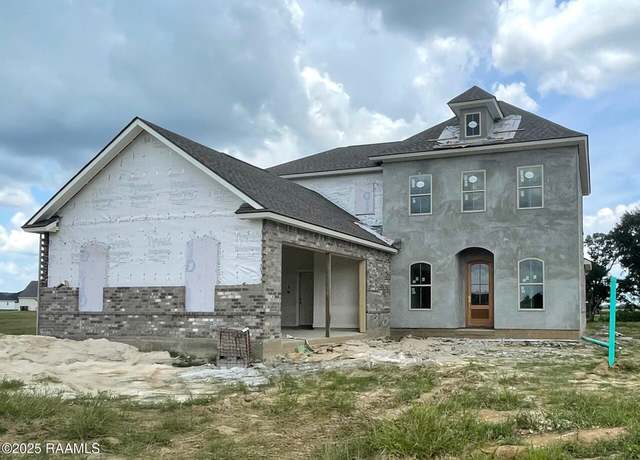 Property at 106 Benson Grove Dr, Youngsville, LA 70592, 5 beds, 4 baths