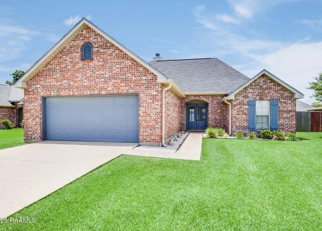 Property at 117 Fawn Ln, Broussard, LA 70518, 3 beds, 2 baths