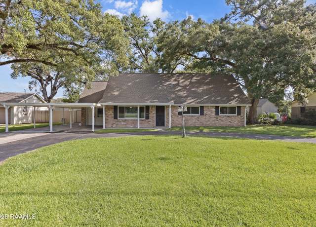 Property at 175 Highway 182 Hwy E, Morgan City, LA 70380, 4 beds, 2.5 baths