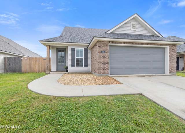 Property at 108 Harvest Ln, Abbeville, LA 70510, 3 beds, 2 baths