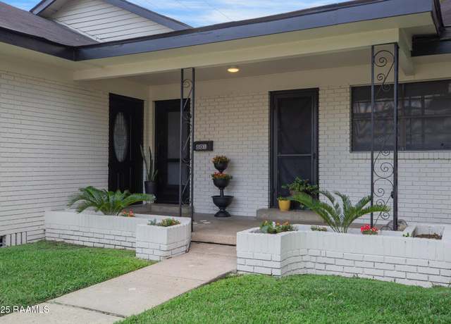 Property at 801 Cameron St, Lafayette, LA 70501, 3 beds, 2 baths