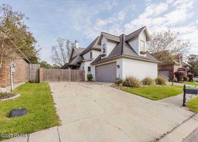 Property at 110 Croft Row, Lafayette, LA 70503, 4 beds, 2.5 baths