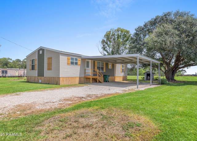 Property at 120 Clover Rd, Egan, LA 70531, 3 beds, 2 baths