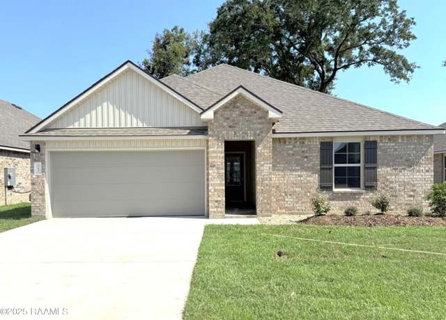 Property at 317 White Pine Dr, Lafayette, LA 70501, 3 beds, 2 baths