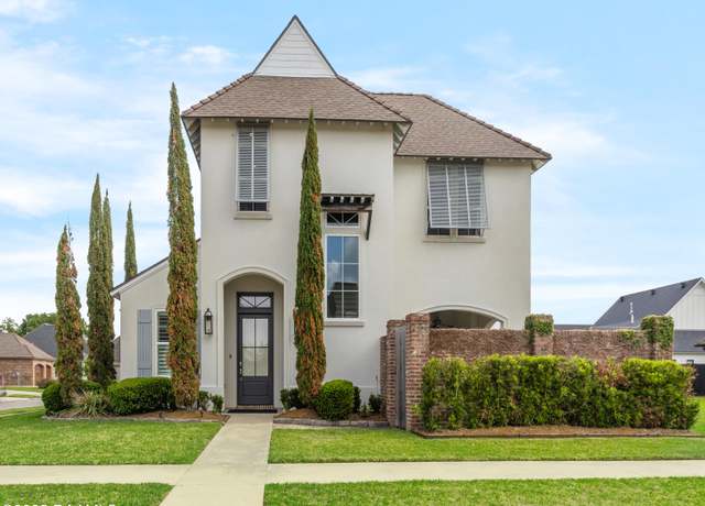 Property at 201 Oats Dr, Lafayette, LA 70508, 3 beds, 2.5 baths