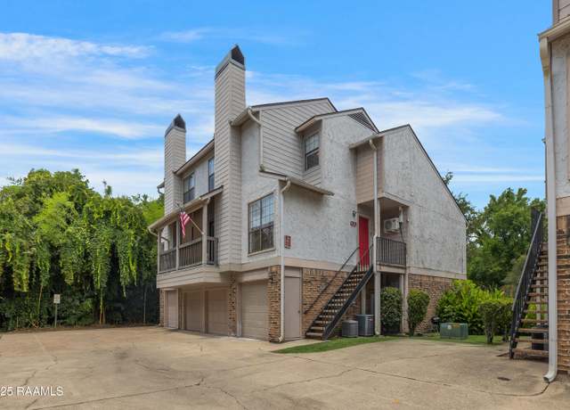 Property at 1304 E Bayou Pkwy Unit 8a, Lafayette, LA 70508, 2 beds, 1.5 baths