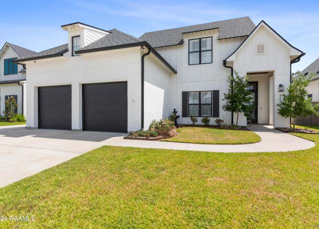 Property at 215 Ivory Palm Ct, Broussard, LA 70518, 4 beds, 3 baths