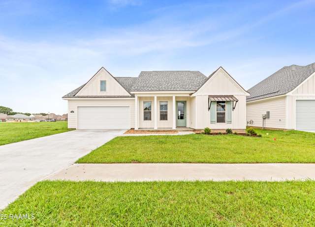 Property at 109 Carreras Ln, Maurice, LA 70555, 3 beds, 2 baths