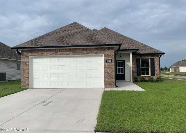 Property at 3321 Autumn Park Dr, Maurice, LA 70555, 3 beds, 2 baths