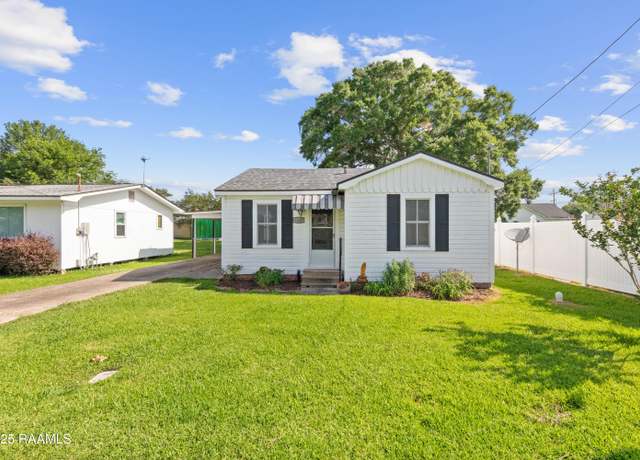 Property at 1617 Oscar St, Abbeville, LA 70510, 2 beds, 1 bath