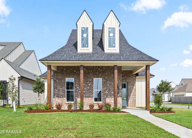 Property at 200 Amsterdam Ave, Youngsville, LA 70592, 3 beds, 2 baths