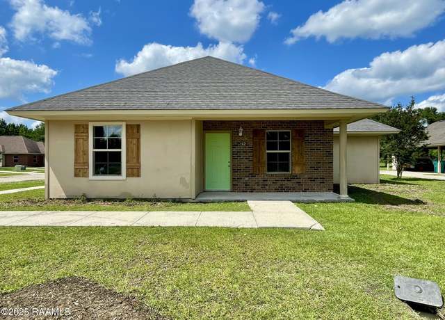 Property at 162 Willard Ln, Opelousas, LA 70570, 4 beds, 2 baths