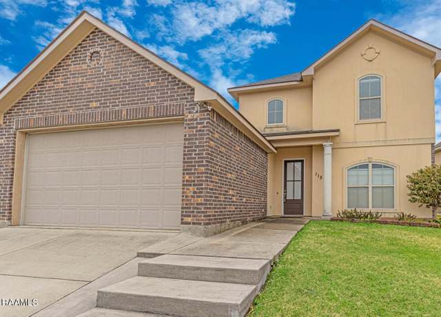 Property at 115 Crooked Stick Ln, Lafayette, LA 70506, 4 beds, 2.5 baths