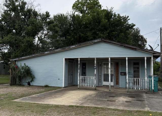 Property at 2015 Cummings St, Opelousas, LA 70570, 1 bed, 1 bath