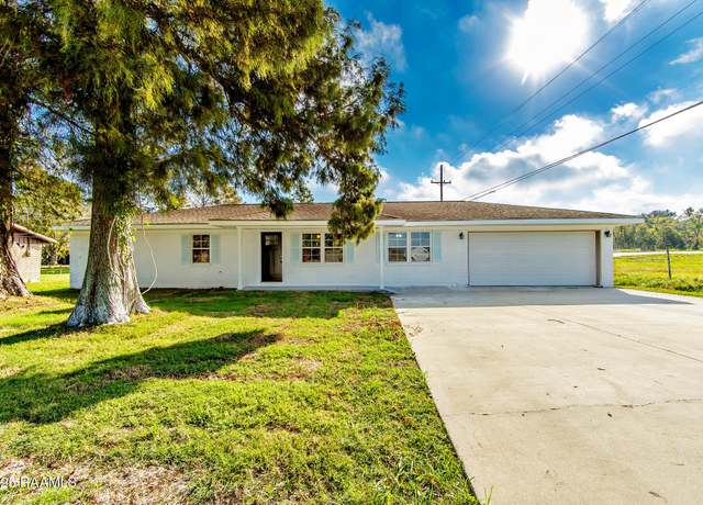 Property at 100 Todd St, Patterson, LA 70392, 4 beds, 3 baths