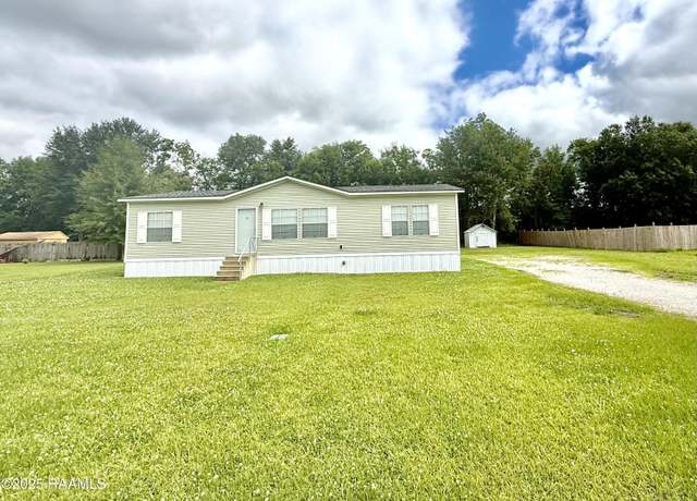 Property at 308 Keystone Dr, Church Point, LA 70525, 3 beds, 2 baths