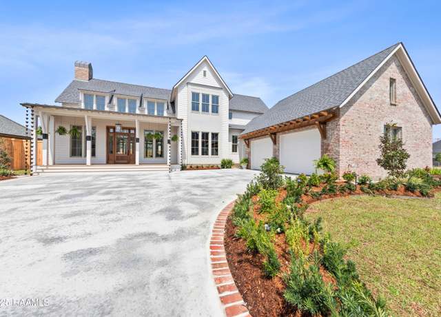 Property at 209 Vineyard Row, Lafayette, LA 70508, 5 beds, 4.5 baths