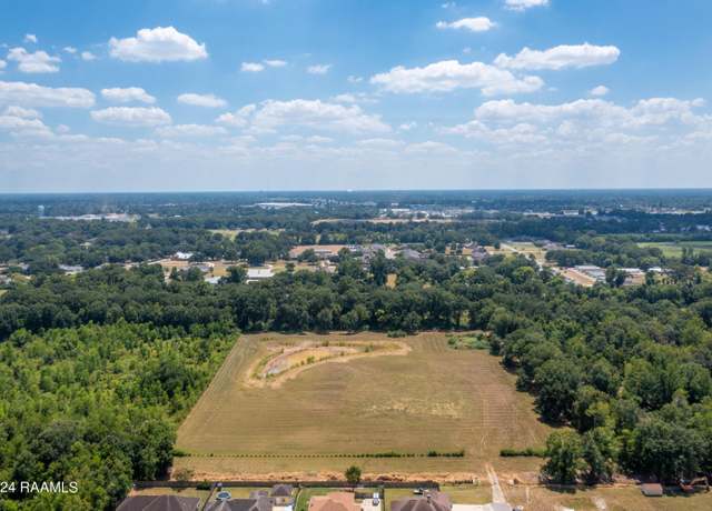 Property at 112 Buckleridge Rd, Carencro, LA 70520