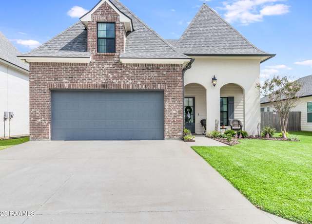 Property at 103 Misty Wind Dr, Broussard, LA 70518, 4 beds, 3 baths