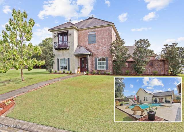 Property at 202 Willow Oaks Dr, Crowley, LA 70526, 3 beds, 4 baths