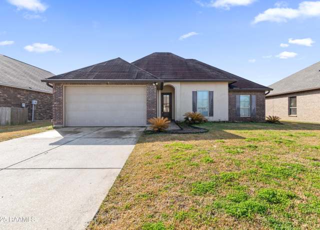 Property at 103 Picket Ln, Rayne, LA 70578, 4 beds, 2 baths