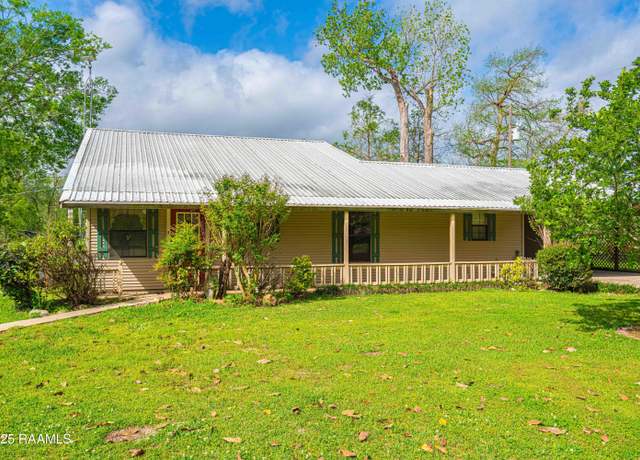 Property at 169 Hunter's Ln, Krotz Springs, LA 70750, 3 beds, 2.5 baths