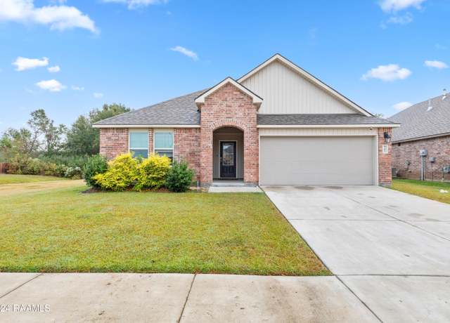 Property at 307 Acadian Lakes Dr, Duson, LA 70529, 4 beds, 2 baths