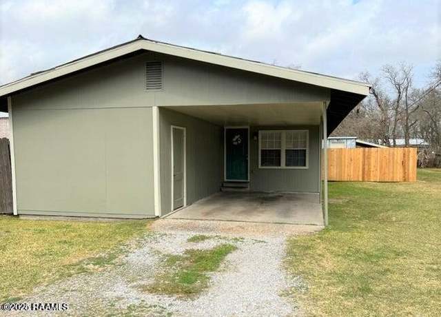 Property at 105 W Cedar St, Lafayette, LA 70501, 3 beds, 1 bath