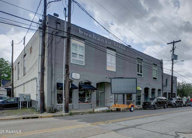 Property at 403 S Buchanan St #8, Lafayette, LA 70501, 2 beds, 1 bath