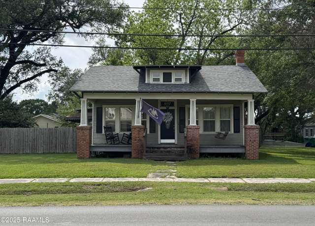 Property at 807 N Polk St, Rayne, LA 70578, 3 beds, 2 baths
