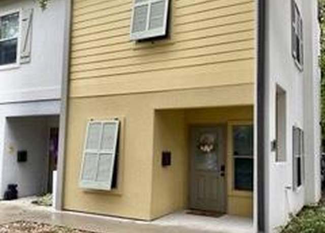 Property at 701 W Taft St #7, Lafayette, LA 70503, 2 beds, 2.5 baths