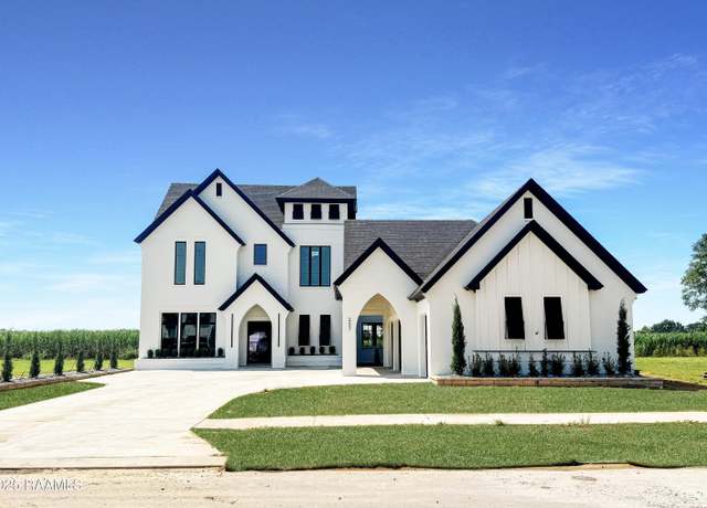 Property at 207 Sabal Bend Dr, Youngsville, LA 70592, 4 beds, 3 baths