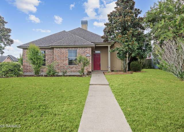 Property at 101 Zenda St, Youngsville, LA 70592, 3 beds, 2 baths