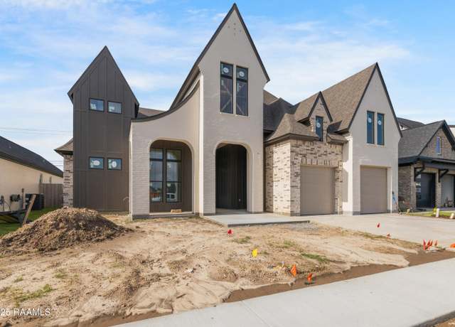 Property at 106 Abercrombie Way, Broussard, LA 70518, 4 beds, 3 baths