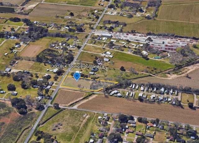 Property at 1300 Blk Young St, Youngsville, LA 70592
