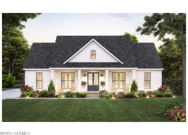 Property at 11510 Baker Senior Dr, Abbeville, LA 70510, 4 beds, 2.5 baths