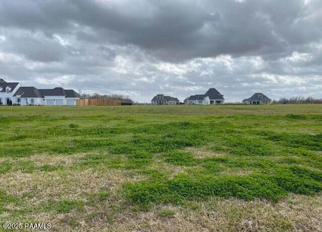 Property at 212 Ivy Cottage Dr, Youngsville, LA 70592