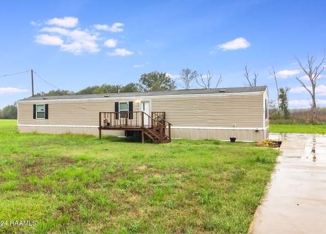 Property at 1270 Ed Thibodeaux Rd, Church Point, LA 70525, 3 beds, 2 baths