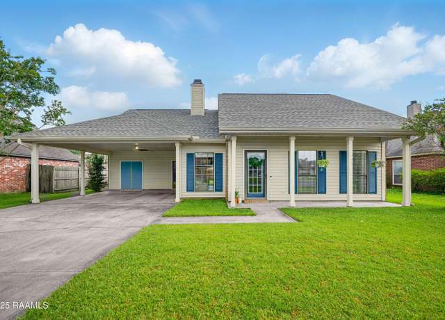 Property at 107 Westpointe Cir, Lafayette, LA 70506, 3 beds, 2 baths