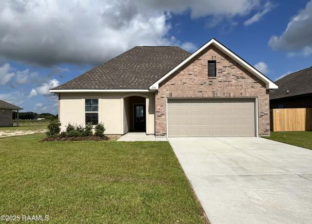 Property at 206 Yellowfin Ln, Youngsville, LA 70592, 3 beds, 2 baths