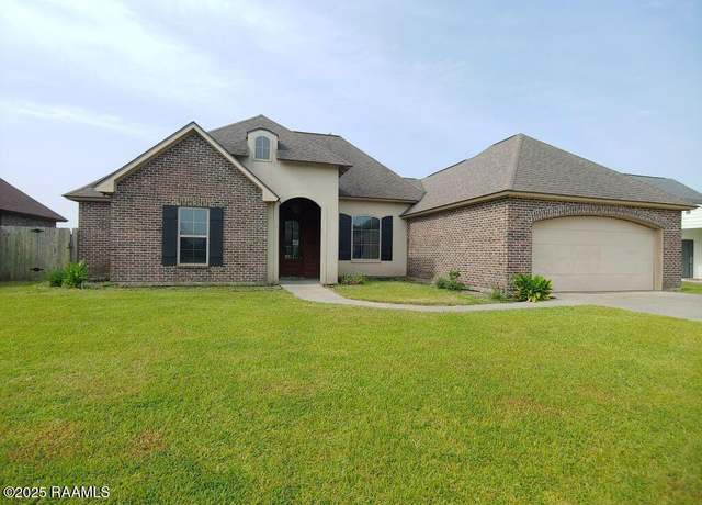 Property at 113 Thomas Oak Dr, Church Point, LA 70525, 3 beds, 2 baths