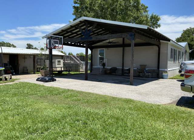 Photo of home in Lafayette Parish