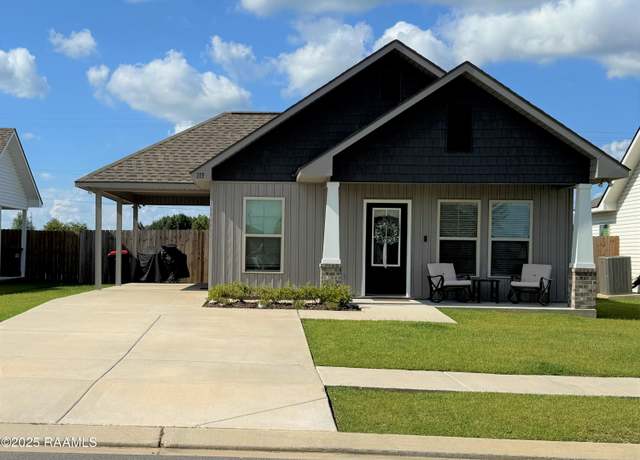 Property at 115 Hardwicke Ct, Lafayette, LA 70507, 3 beds, 2 baths