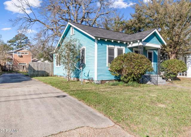 Property at 617 Cedar Crest Ct, Lafayette, LA 70501, 2 beds, 1 bath