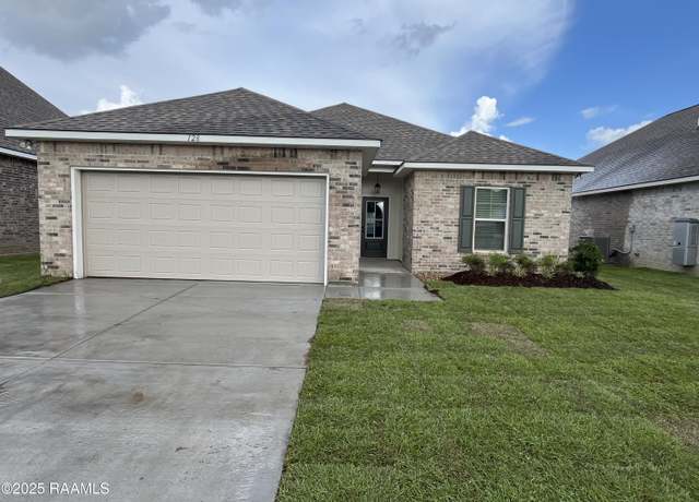 Property at 128 Brattle Ct, Lafayette, LA 70506, 3 beds, 2 baths