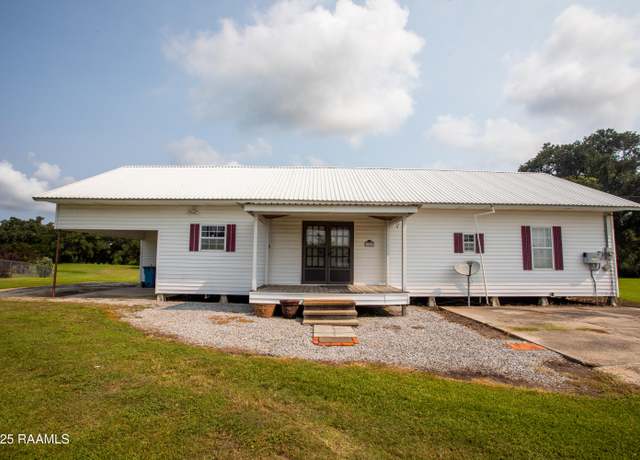 Property at 1606 Anse Broussard Hwy, Breaux Bridge, LA 70517, 2 beds, 1 bath