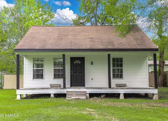 Property at 916 S Main St, Breaux Bridge, LA 70517