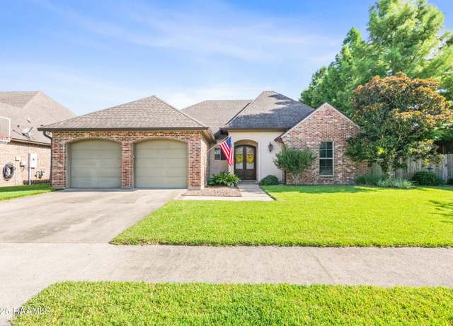 Property at 205 Captain Rick Dr, Youngsville, LA 70592, 4 beds, 3 baths