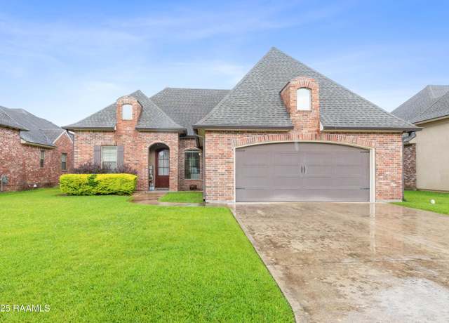Property at 105 Cane Creek Dr, Broussard, LA 70518, 3 beds, 2 baths