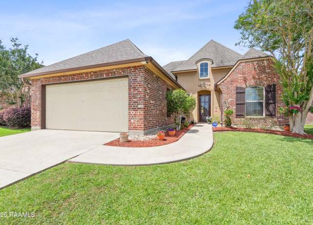 Property at 500 Copper Ridge Dr, Youngsville, LA 70592, 3 beds, 2 baths
